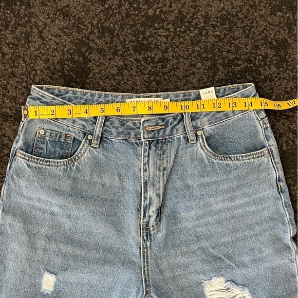 Streetwear Society distressed mom jeans size 9 (0248) - Picture 3 of 7